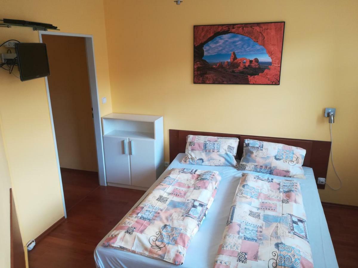 Apartments Rokytka 308 & 405 捷克布杰约维采 外观 照片